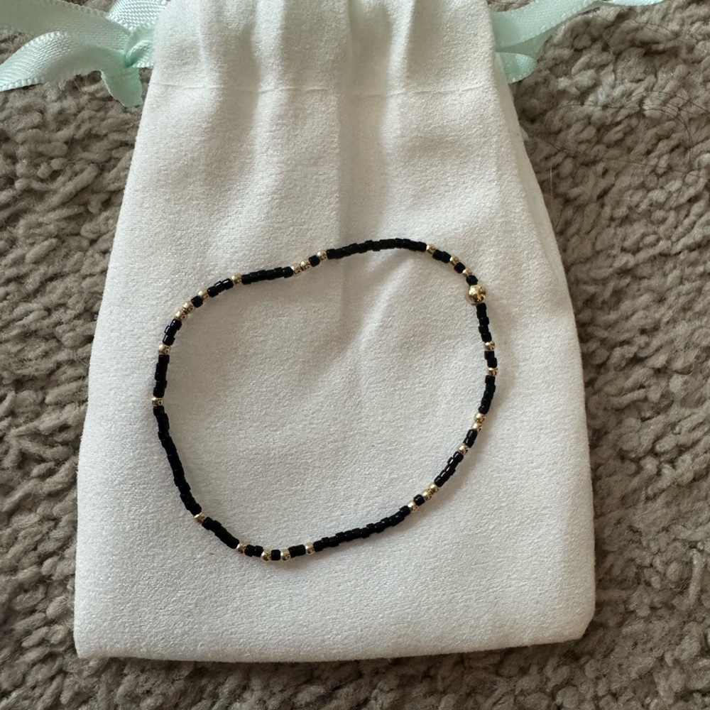 Black and Gold Beaded Bracelet